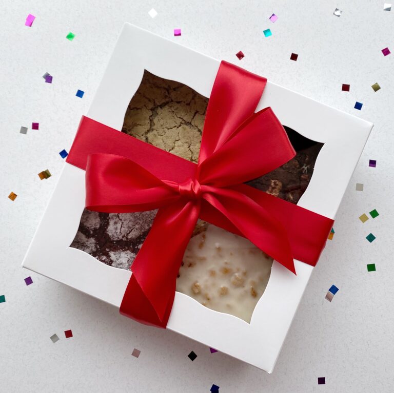Creating a Memorable Christmas Cookie Box