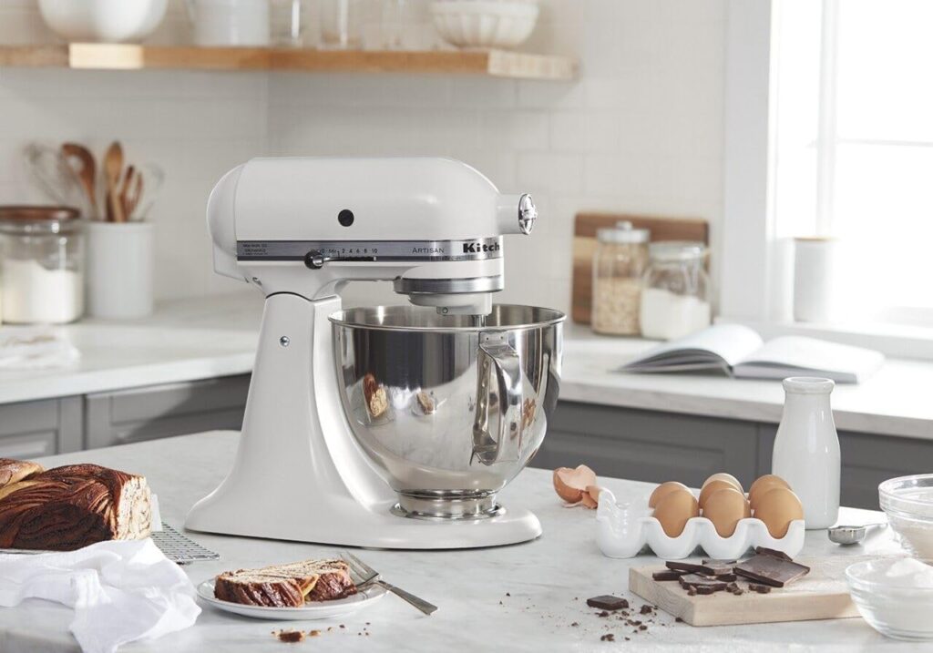 White Artisan KitchenAid Mixer